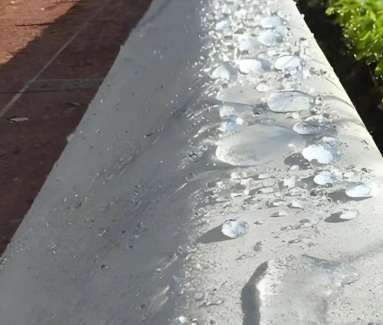 万秀硅烷浸渍涂料在混凝土保护中的应用