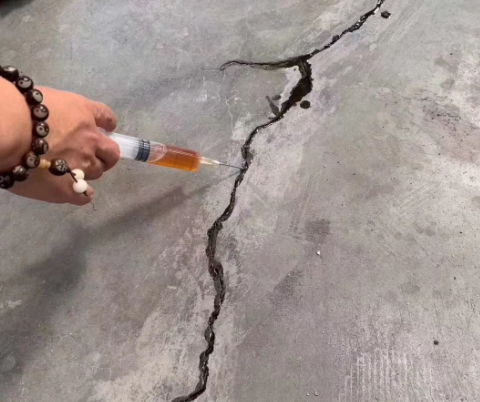 万秀混凝土裂缝修补技术详解​